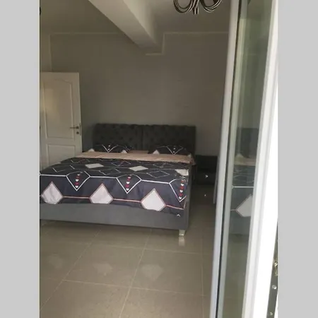Apartament De Lux ,La Parter,In Cadrul Ansamblului Rezidential Delfinul 1 Năvodari